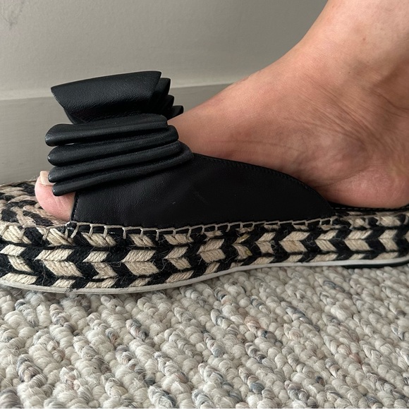 Siegerson Morrison leather bow platform slides - Picture 8 of 10